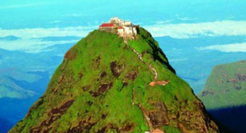 ශ්රී පාද වන්දනා සමය අදින් ඇරඹේ