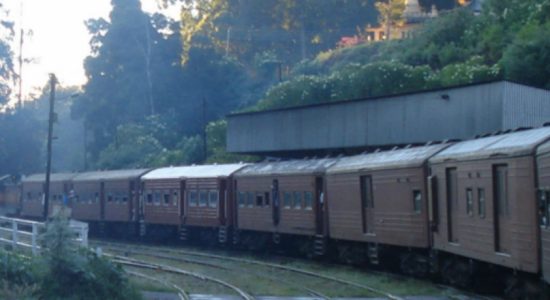 උඩරට දුම්රිය ධාවනය අද රාත්‍රීයේ යථා තත්ත්වයට 