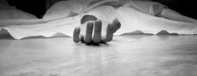 පොලිස් පරීක්ෂකවරයෙකු සිය දිවි හානි කර ගනී