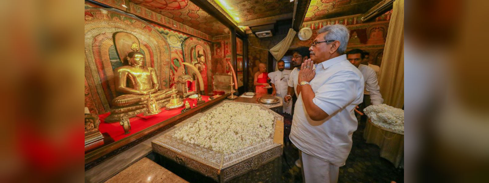 ජනපති දළඳා සමිඳුන් වැඳපුදා ගනී 