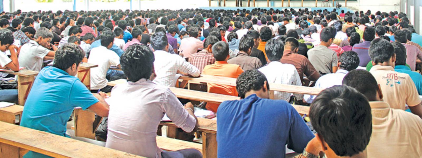 කොරෝනා නිසා ටියුෂන් පංතිත් වැසෙයි