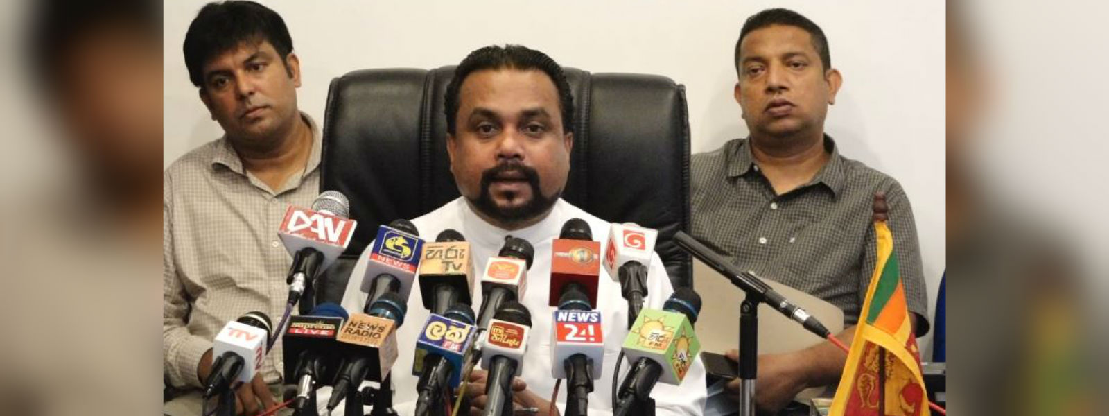 විමල්ගෙන් අමෙරිකානු තානාපති කාර්යාලට අභියෝගයක්