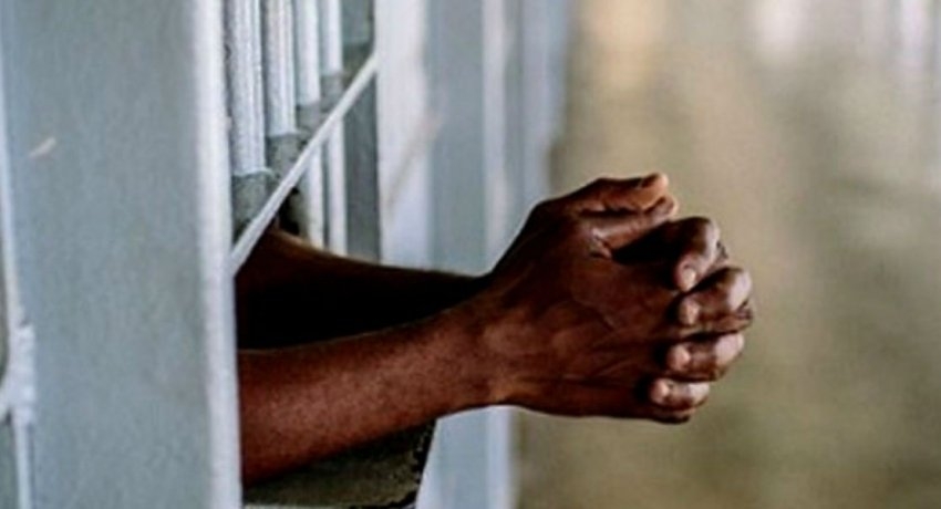 ජංගම දුරකතන 19ක් කොළඹ රිමාන්ඩ් බන්ධනාගාරයෙන්