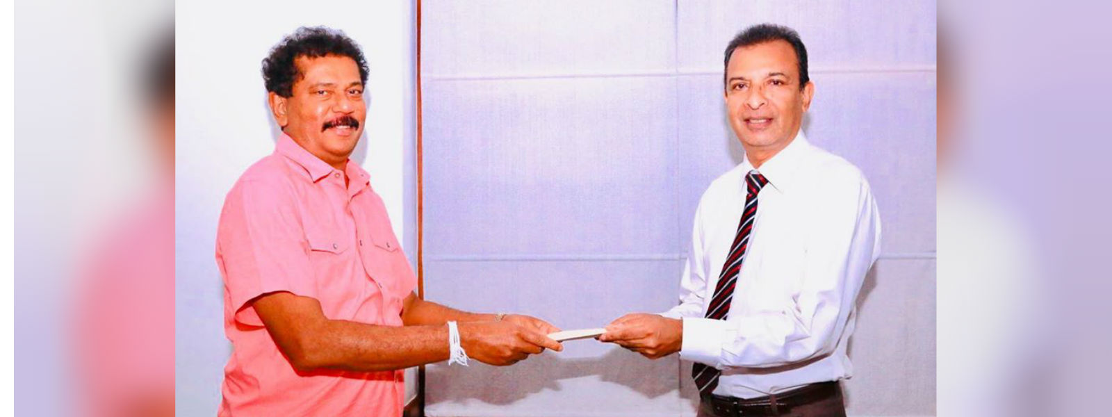 රොහාන් වැලිවිට අගමැති මාධ්‍ය ලේකම් තනතුරට  