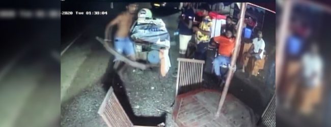 මාතර ආපන ශාලාවකට මැර ප්‍රහාරයක්...