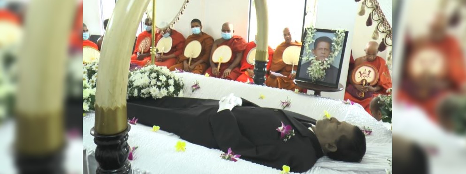 හිටපු ක්‍රිකට් ක්‍රීඩක ටෝනි ඕපාත අවසන් ගමන් යයි