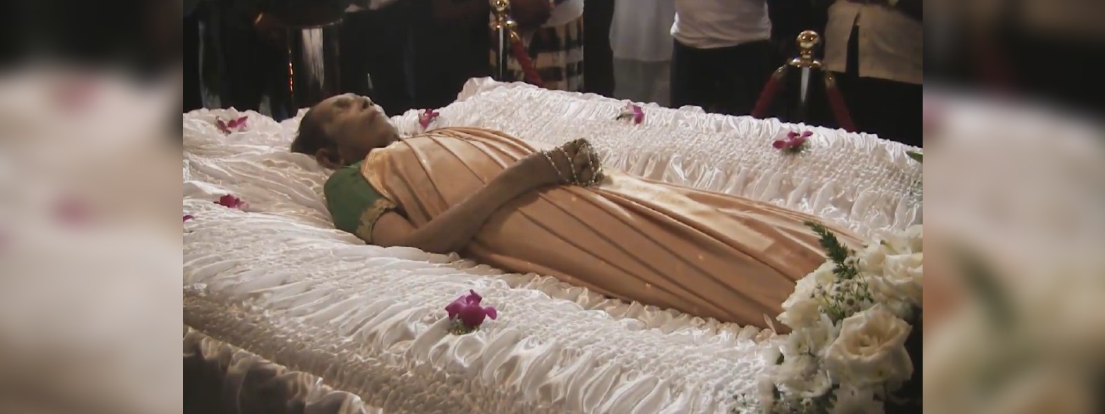 හිටපු මන්ත්‍රිනී මේරි ලැරීන්ගේ අවසන් කටයුතු හෙට...