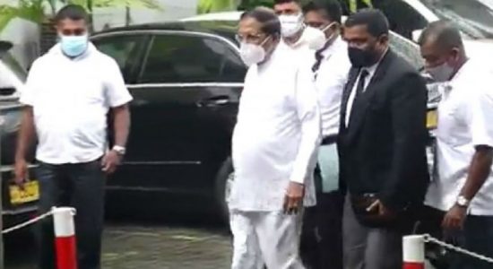 හිටපු ජනපති තෙවන දිනටත් ජනපති කොමිසම හමුවට 
