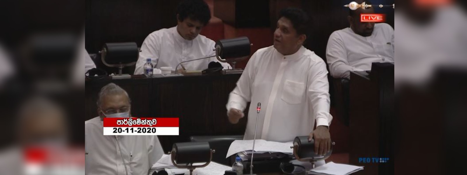 කොරෝනා එන්නත් ගන්න සජිත්ගෙන් Tip එකක්