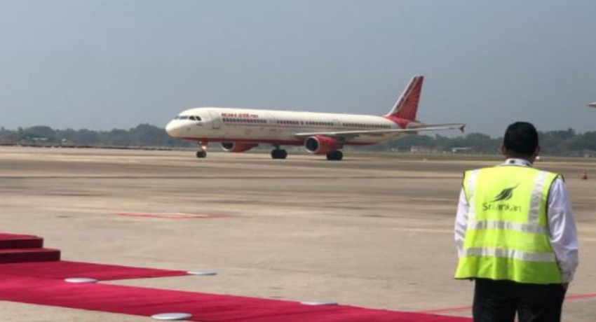 කොරෝනා එන්නත රැගත් ගුවන් යානය දිවයිනට