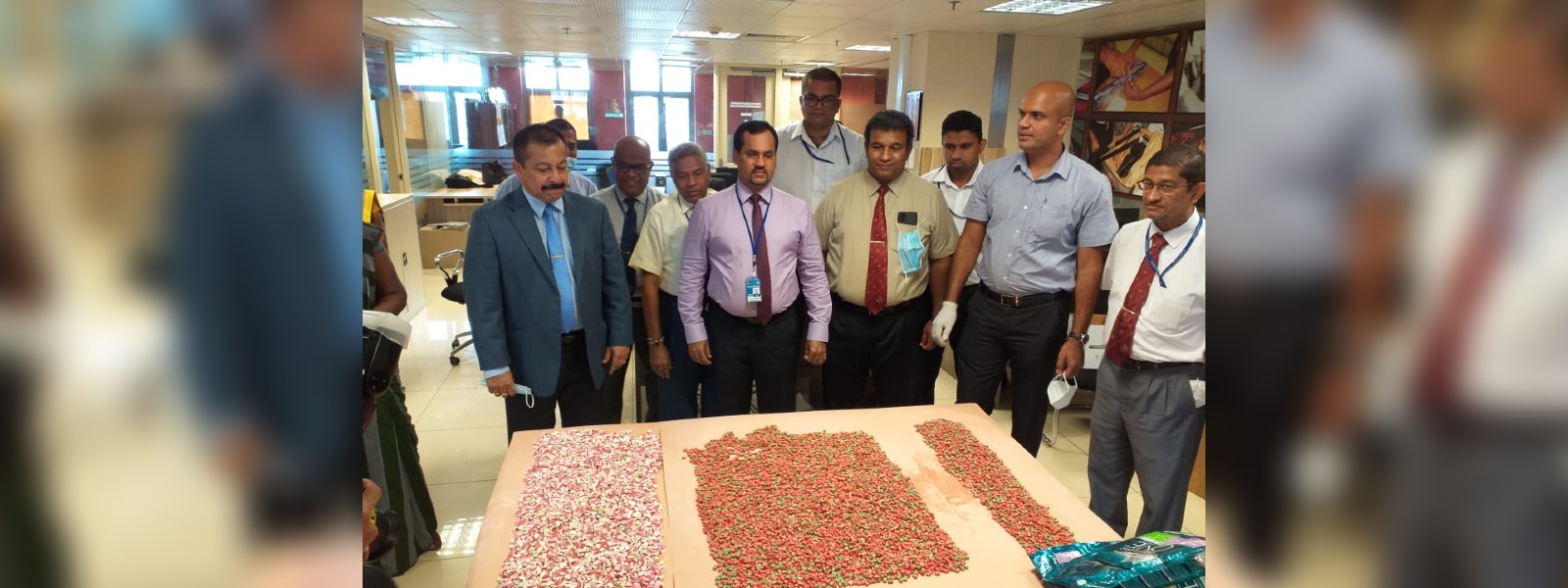 මෙතෙක් සොයාගත් විශාලතම මත්පෙති වැටලීම.. 