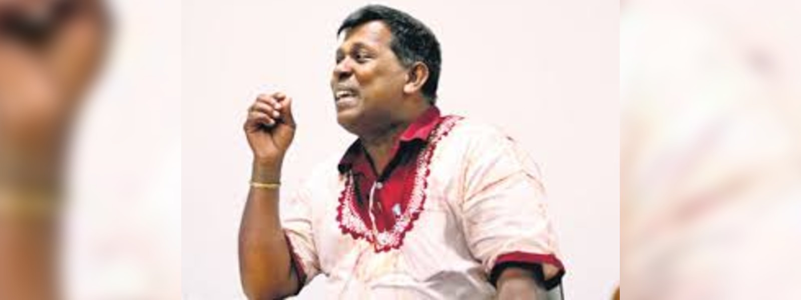 විශිෂ්ටයෙකුගේ නික්ම යාම..