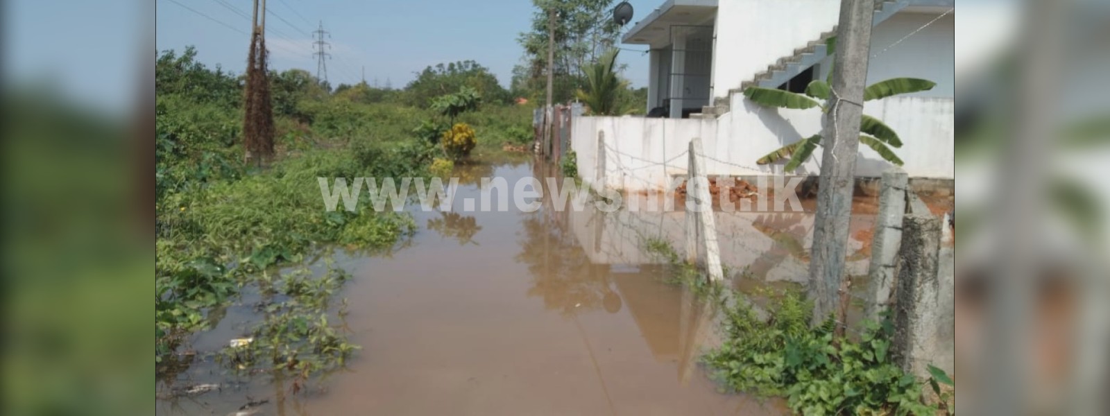  පානදුරේ නිවාස හා වගාබිම් කිහිපයක් ජලයෙන් යට වෙයි