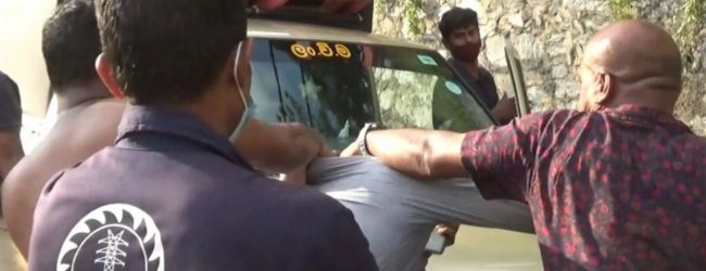 ලංවිම සේවකයින්ට පහරදුන් මහනුවර පුෂ්පදාන මාවත අඳුරේ
