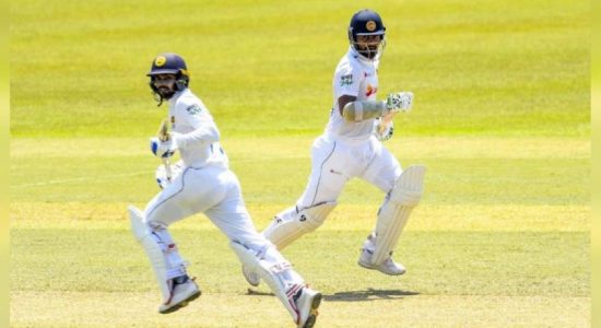 පළමු ටෙස්ට් තරගය ජය පැරදුමෙන් තොරයි