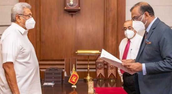 සංජේ රාජරත්නම් නව නීතිපති ලෙස දිවුරුම් දෙයි
