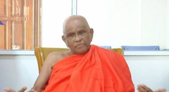 ''පී.බී. ජයසුන්දර වහාම තනතුරෙන් පහ කරන්න..''