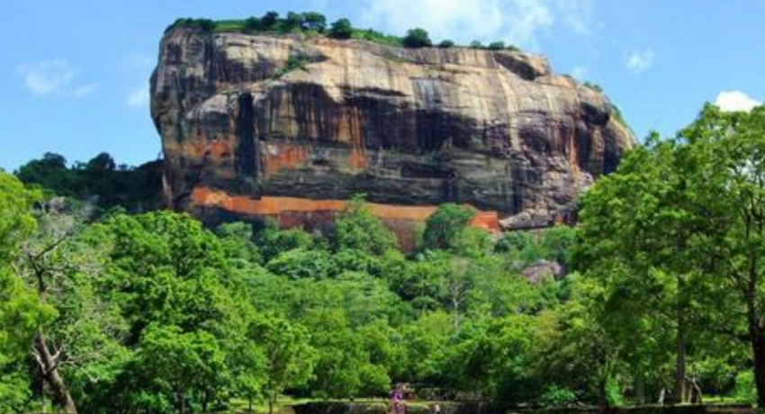 පූර්ණ එන්නත්කරණයට ලක්වූ අයට සංචාරක ස්ථාන විවෘත කිරීමට සැලසුම්