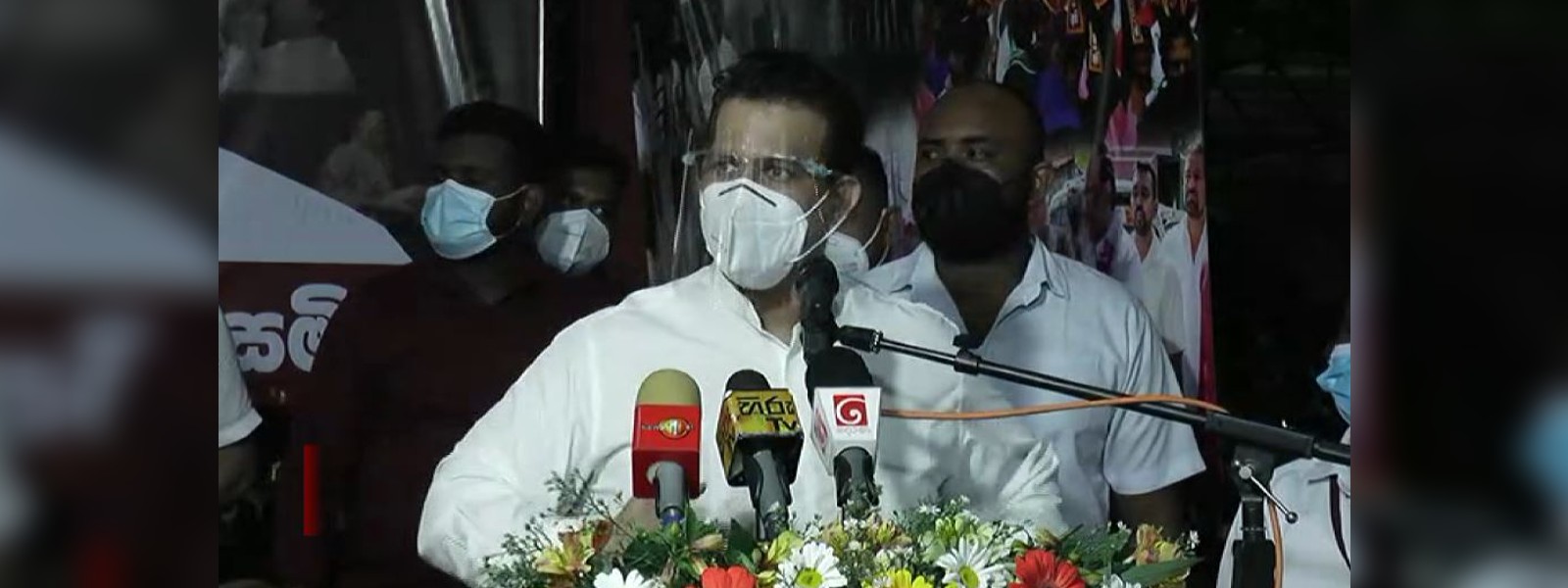 ආණ්ඩුව තව අවුරුදු 15කටවත් වට්ටන්න බැහැ 