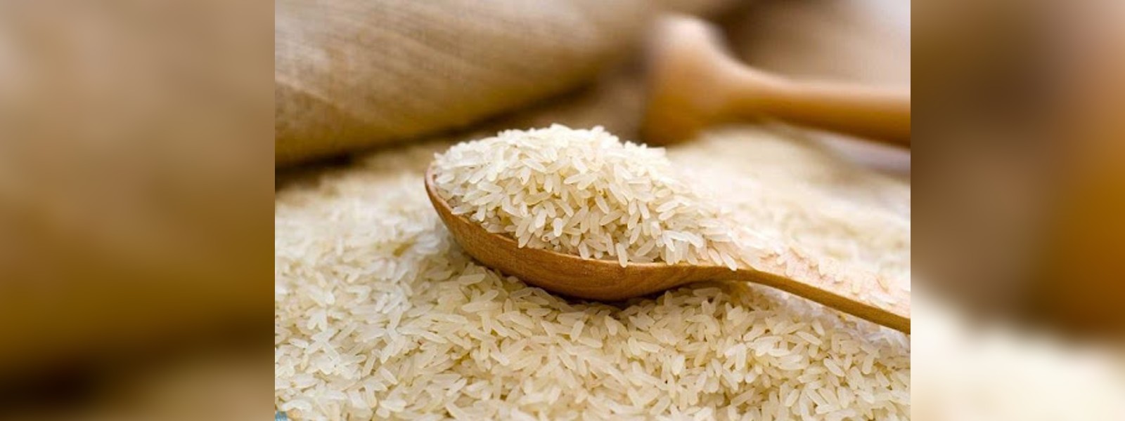 නාඩු සහල් තොගයක් අද මෙරටට..