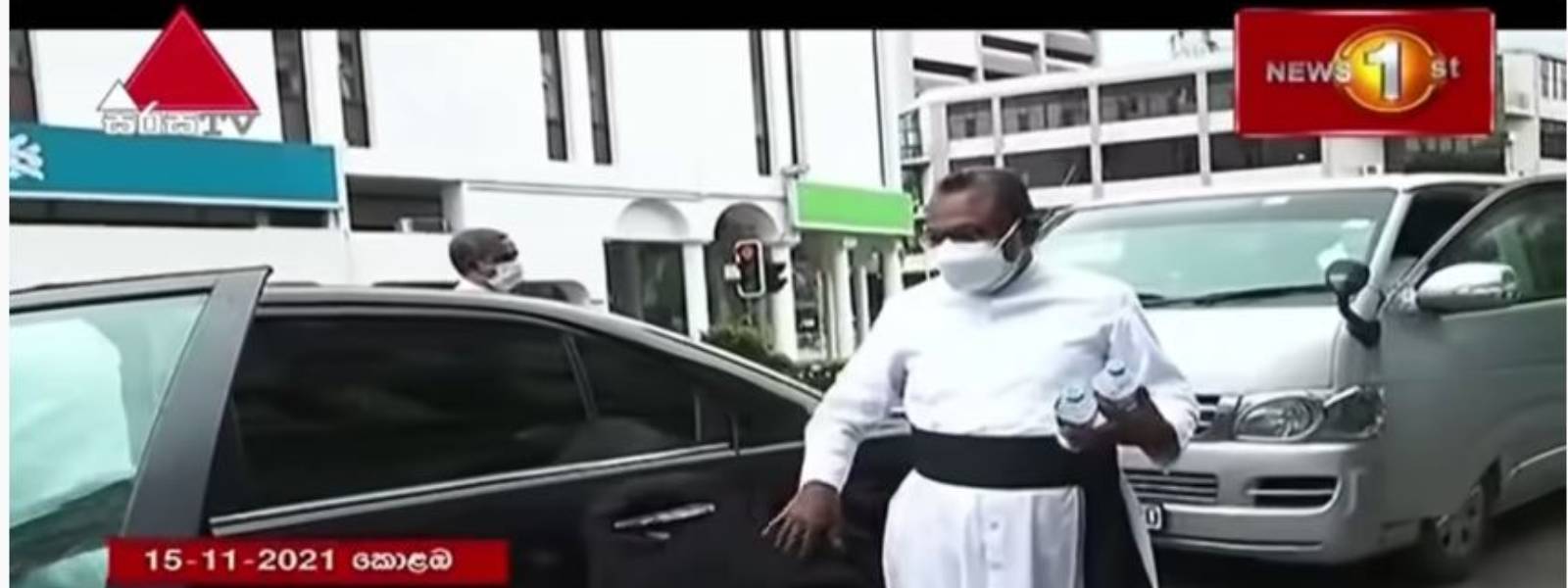 සිරිල් ගාමිණි පියතුමා CIDයෙන් පිටව යයි