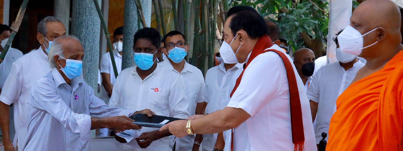 අගමැතිගේ ධන පරිත්‍යාගයෙන් පවුල් 100කට ජල පහසුකම්