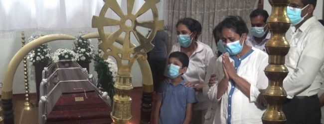 ප්‍රියන්ත කුමාර මහතාගේ දේහයේ කොටස් නිවසට රැගෙන එයි