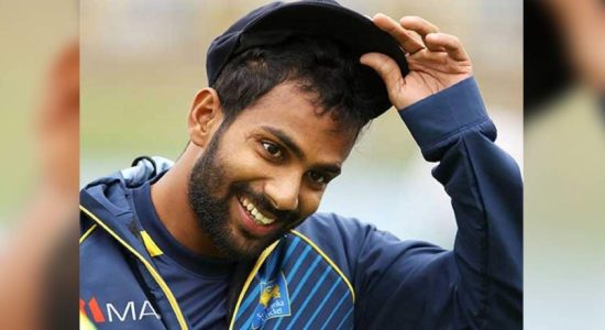 චාමිකට ඉන්දීය රුපියල් ලක්ෂ 50ක ලංසුවක් 