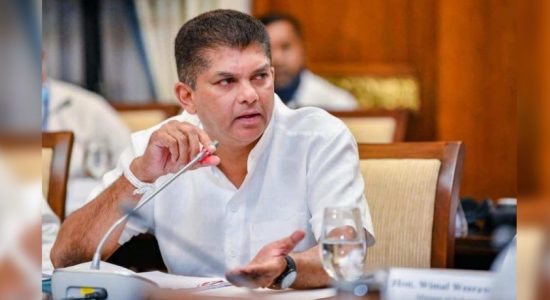 ලොහාන් රත්වත්තේට රාජ්‍ය අමාත්‍ය ධුරයක්   