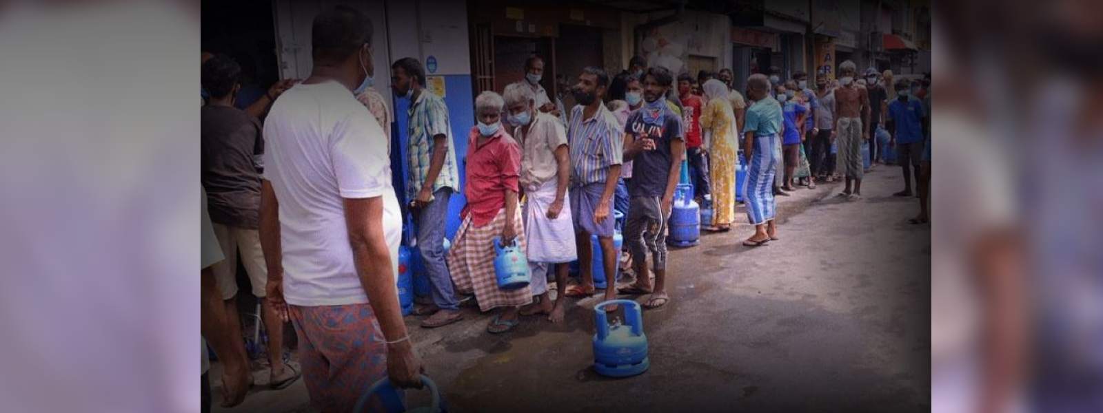 යළිත් ගෑස් හිඟයක්: බේකරි රැසක් වැසෙයි.. 