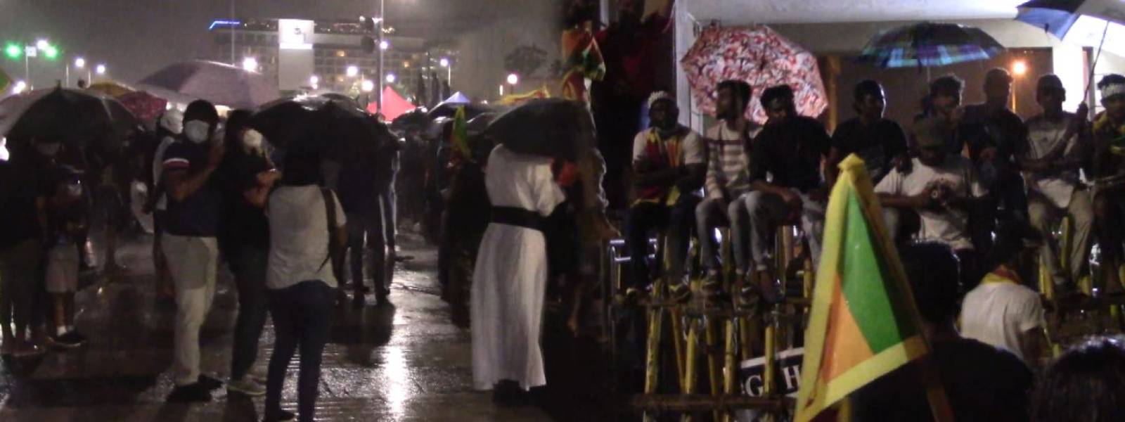 ජනපති කාර්යාලය ඉදිරිපිට 20 වන දිනටත් විරෝධතා 