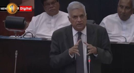 ස්ථාවරනියෝග අත්හිටුවීමේ යෝජනාවට අගමැතිත් විරුද්ධයි