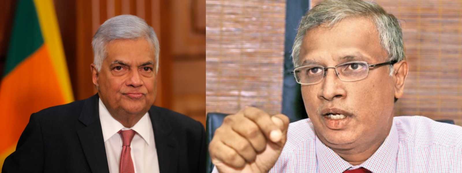 අගමැතිගේ හැසිරීම ගැන සුමන්දිරන්ගෙන් විවේචනයක්
