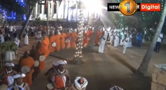 පොසොන් පොහොයට පූර්වගාමීව මිහින්තලා පුද බිමේ පිංකම්