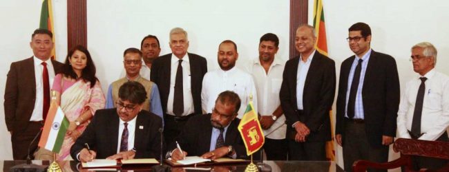 ඉන්දියාවෙන් යූරියා මිලදී ගන්න, ඩොලර් ණයක්..