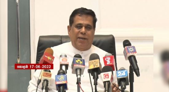 රට Lockdown කරයි ද?
