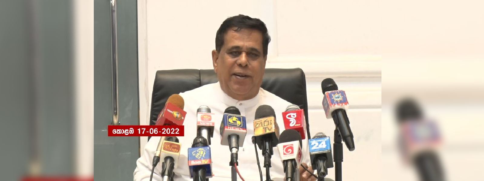 රට Lockdown කරයි ද?