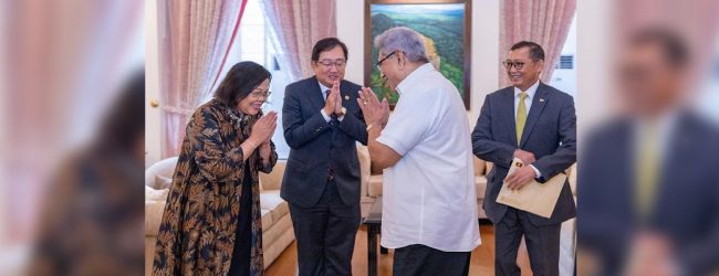 තානාපතිවරු, මහ කොමසාරිස්වරු පිරිසක් ජනපති හමුවෙයි