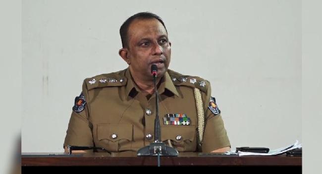 පොලීසිය අරගලකරුවන් ඉවත් කළේ ඇයි?