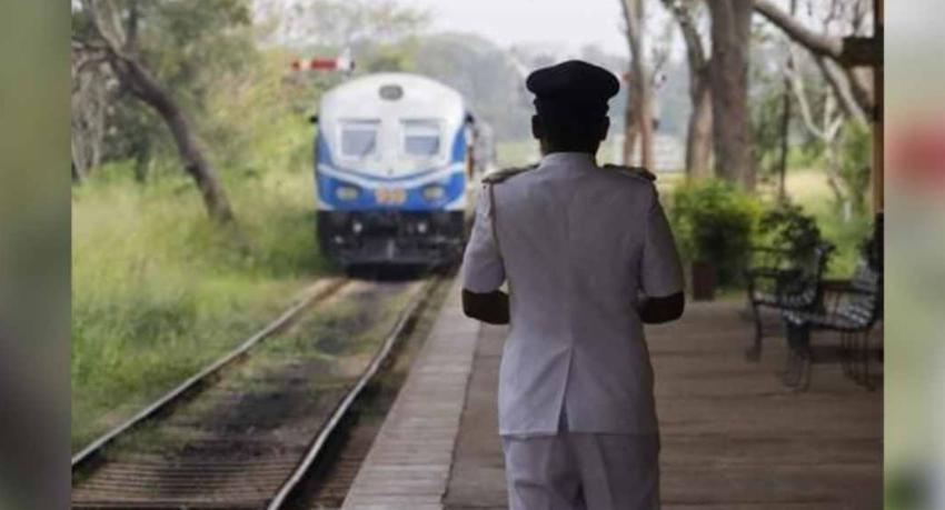 දුම්රිය ස්ථානාධිපති ගැටලුව යථා තත්ත්වයට..