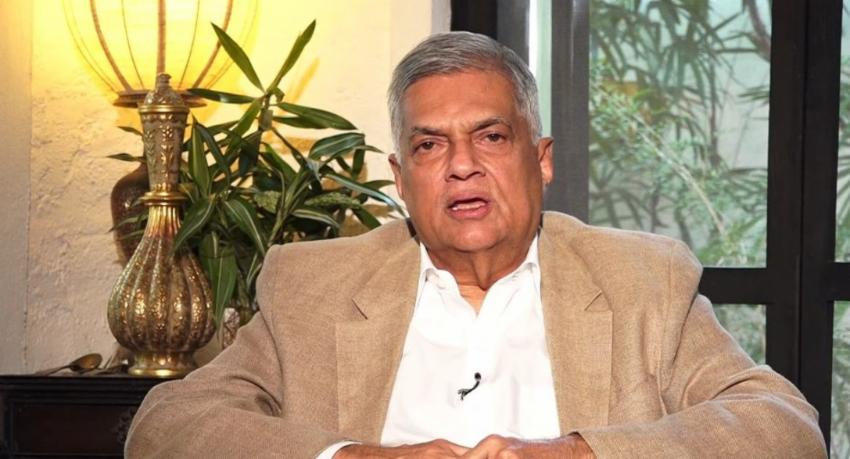 ප්‍රචණ්ඩත්වයෙන් තොරව රැස්වීමේ අයිතිය තහවුරු කරනවා.