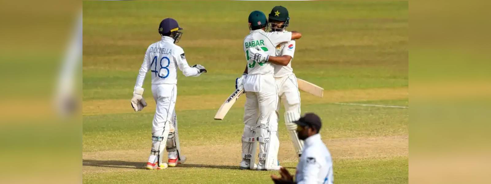 ගාලු පිටියේ දී පකිස්තානයට විශිෂ්ට ජයක්