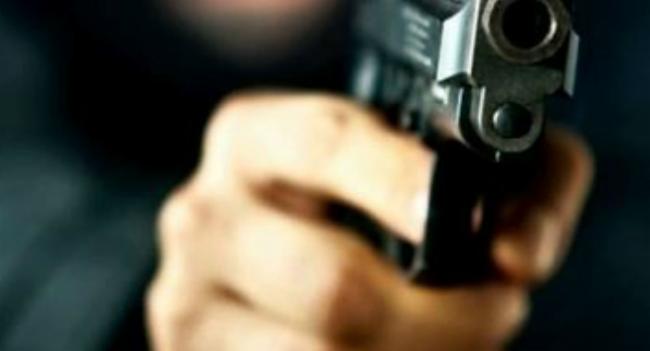 ගල්කිස්ස අධිකරණය තුළ වෙඩි තැබීමක්...