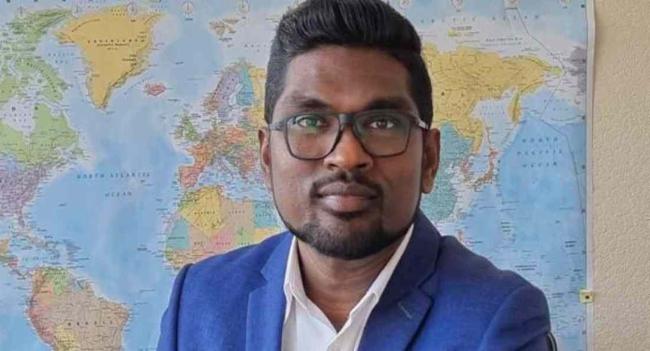 සමාජ ක්‍රියාකාරී පැතුම් කර්නර්ට ඇප..