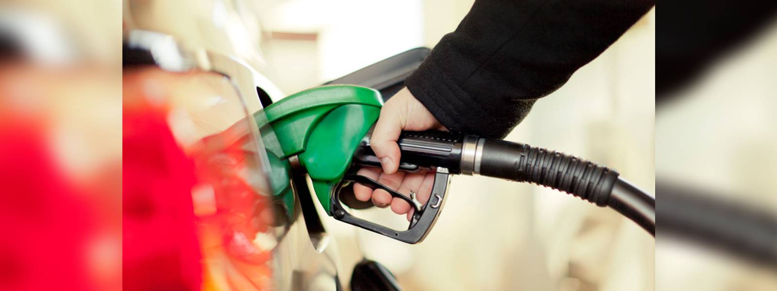 ඩීසල් මිල පමණක් පහළට