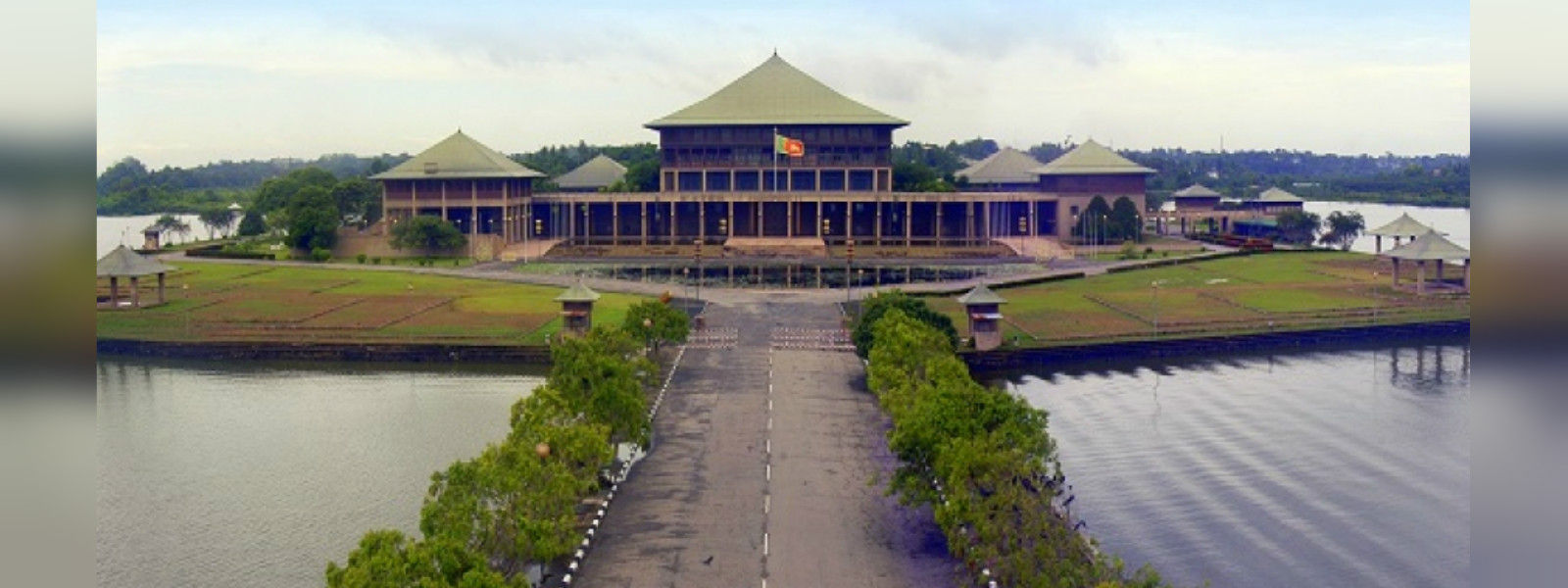 සමාජ ආරක්ෂණ දායකත්වය බදු පනත සම්මතයි..