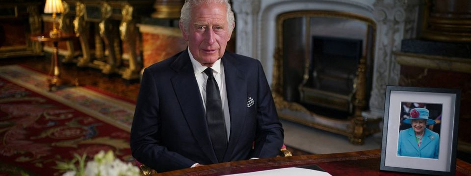 චාල්ස් රජුගේ පදවි ප්රාප්තිය..