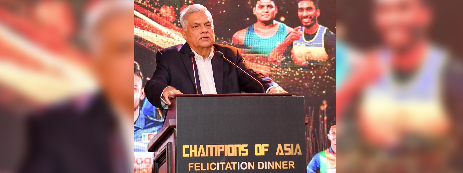 ක්රිකට්, නෙට්බොල් විශිෂ්ටයින් ජනපතිගේ ඇගයීමට