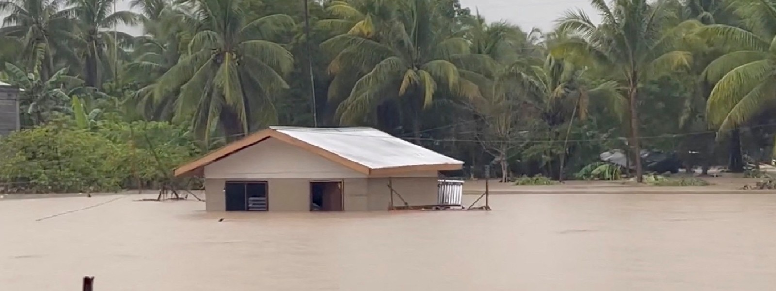 'නාල්ගේ' පිලිපීනයට කඩා වදී