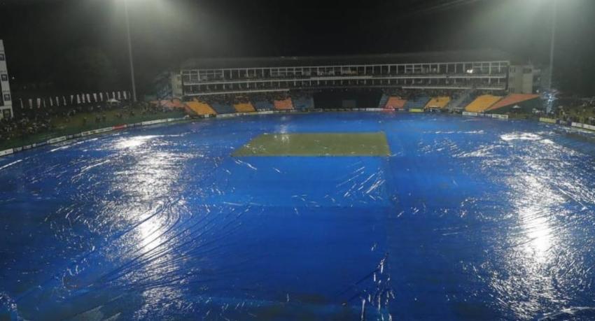 දෙවන එක්දින තරගය වැස්සට සේදෙයි..